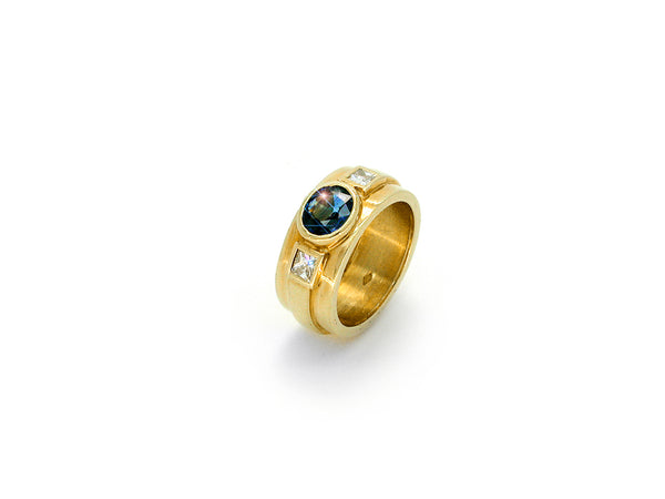 Ring Yellow Gold with Diamond & Sapphire
