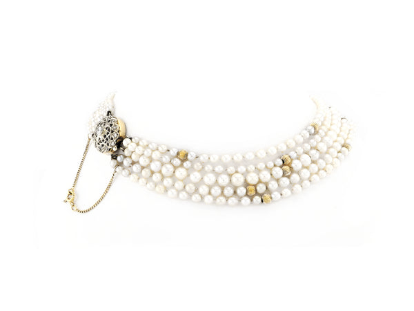 Vintage Pearl Necklace with Diamond Gold Lock