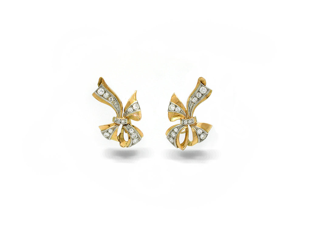 Retro Earrings with Diamond