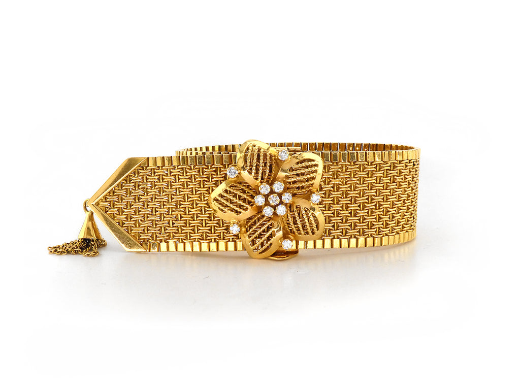 Yellow Golden Bracelet with Diamond